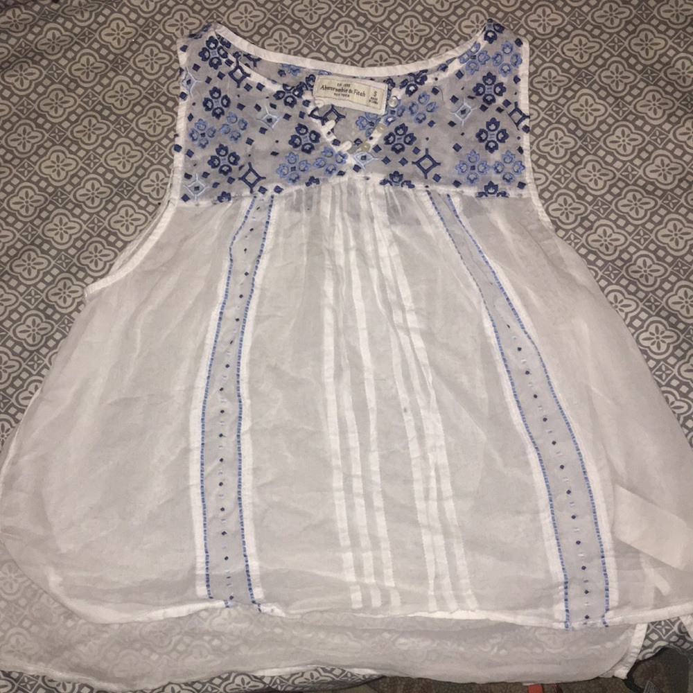 Abercrombie & Fitch Crop Top